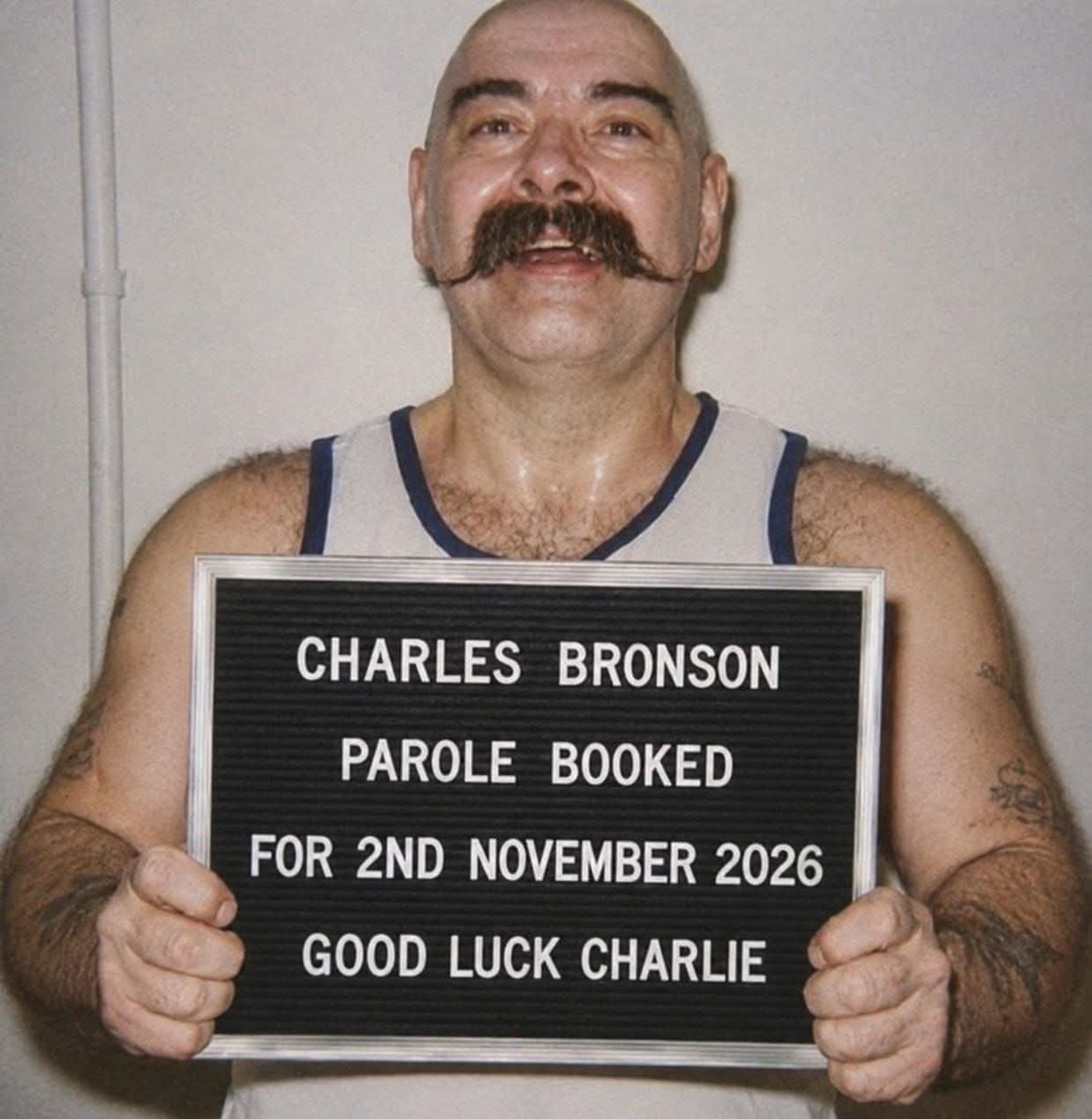 andrewc44104127's tweet photo. Free charlie bronson!!! https://t.co/lUfXmjqazl