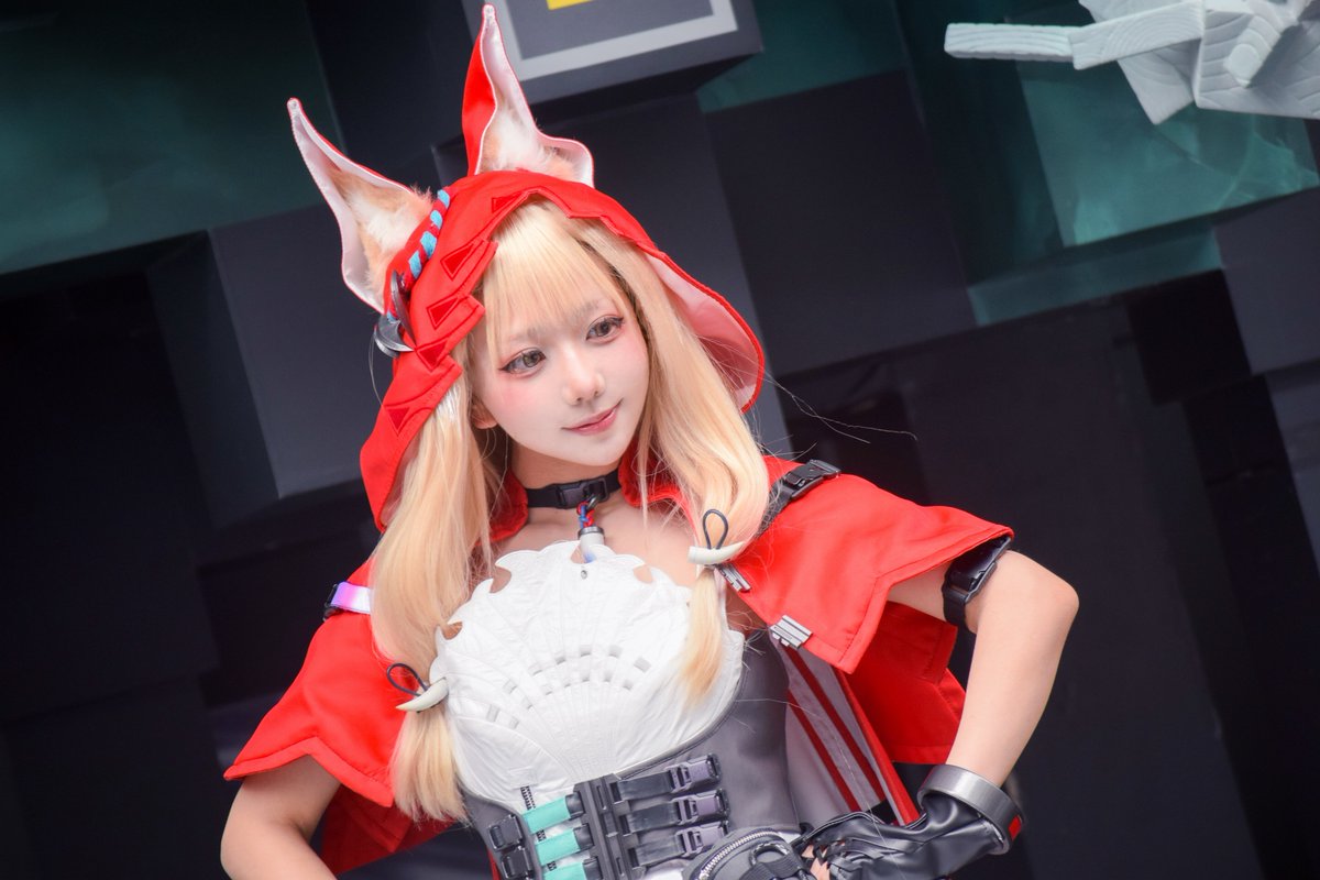 tebakamera_kamo's tweet photo. 2026/7/17 絆の祝典 POP UP EVENT INベルサール秋葉原

アークナイツ：エンドフィールド

⋆✦model⋆✦
ロッシ：優華さん(@yukaaaaa0 )

#エンドフィールド
#エンドフィールドハーフアニバ https://t.co/5pbQh2FDo5