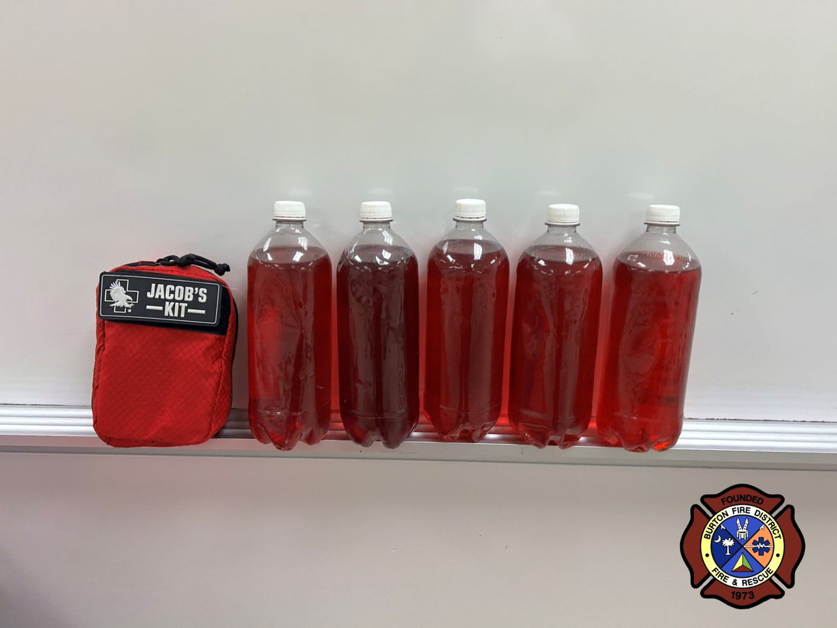 BurtonFD_SC's tweet photo. School is still out for the summer, but the #BurtonFD is working with @BeaufortSchools to get teachers & staff certified in CPR, #JACOBKit - @StopTheBleed & how to handle a potential opiate overdose & administer Narcan. One class down this week with many more on the calendar. https://t.co/ikCxTFhVt0