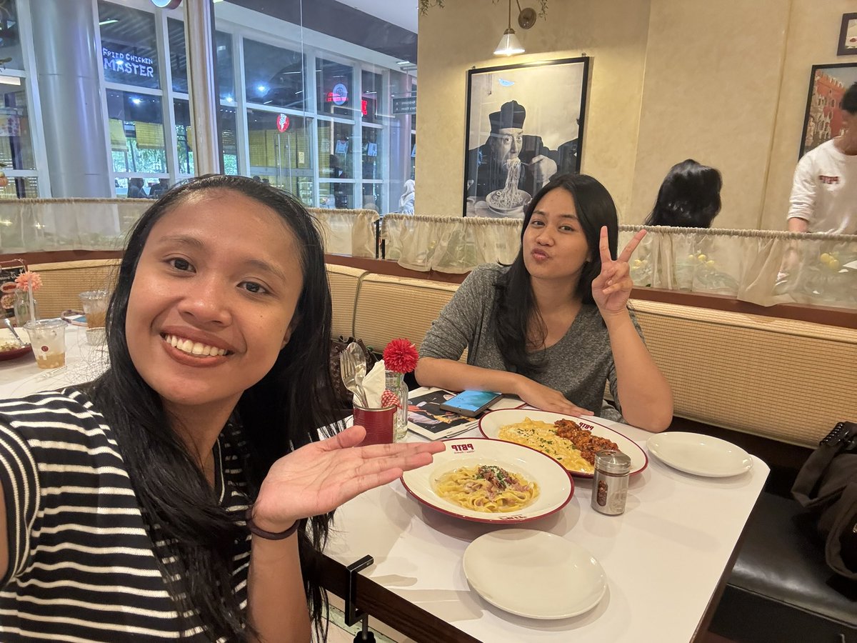 nabilnismara's tweet photo. the odyssey 9/10 AAAAHHHHHHH suka sklieeeeee🎉🌟🤩 bnrbnr my type of moviee perang2 pedang2 fantasi filosofis🌟🎉🤩 ah senangnyaa its like my lob for cinema is coming baccc🥺 resolusi baru mari kita nonton film lgie yg banya banya banyaa🍿 https://t.co/HujSnCDlFH