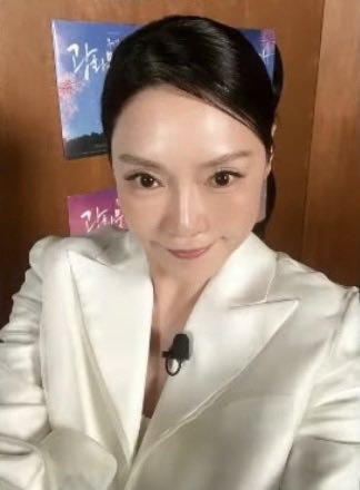 AHJAJAT's tweet photo. 혼자 그냥 댕- 찍은게                      댕-
많아 가지구 https://t.co/L0psEHhfKF