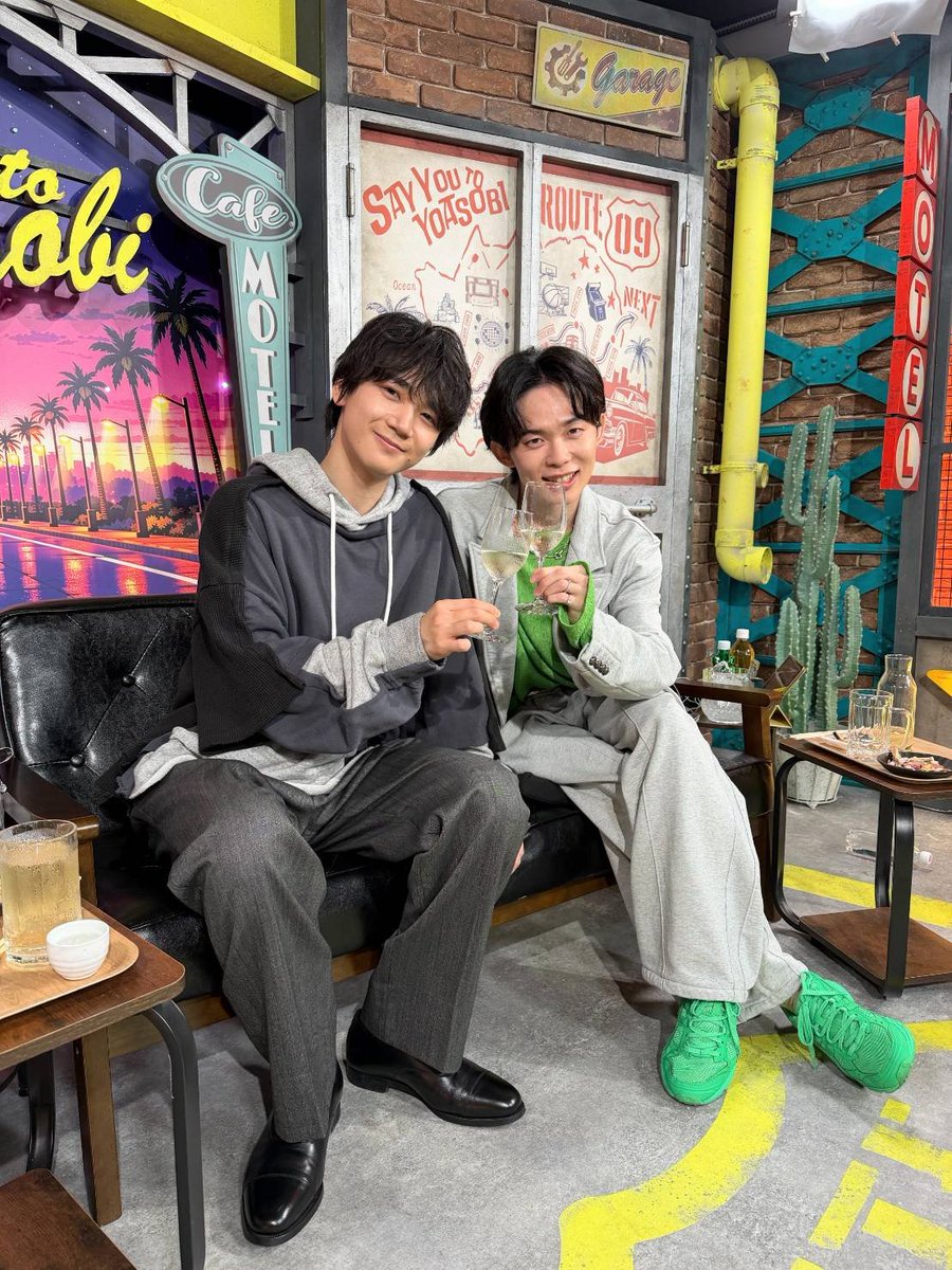 Kikunosuke_Toya's tweet photo. #声優と夜あそび 
今夜は大阪にいる関さんが中継参加で
代理MCにれいじるが来てくれました！
マジで準レギュラー。
本当にありがとう！！！

いつもとは違ったけど
安心感のある夜あそびでした🙂‍↕️
#関戸谷と夜あそび https://t.co/ptNWzIhKxx