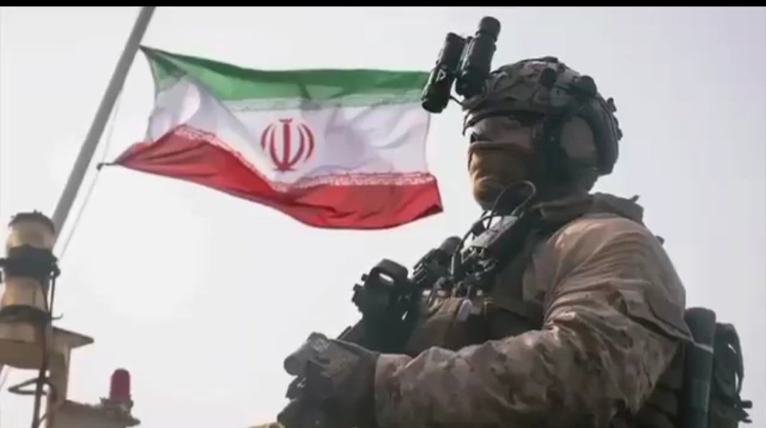ali4iran's tweet photo. اعراب وقتی توانستند وارد ایران شوند که در حکومت یزدگرد سوم، کارگزاران او آلونک آسیه پناهی را در بندرعباس خراب کردند و او خودسوزی کرد و جان باخت. مغول‌ها وقتی وارد شدند که هموطنان سیستانی ما آب و شناسنامه نداشتند اما تونل‌های انبار موشک زیر پایشان بود.‌
#آسیه_پناهی https://t.co/4bqoFGA6g4