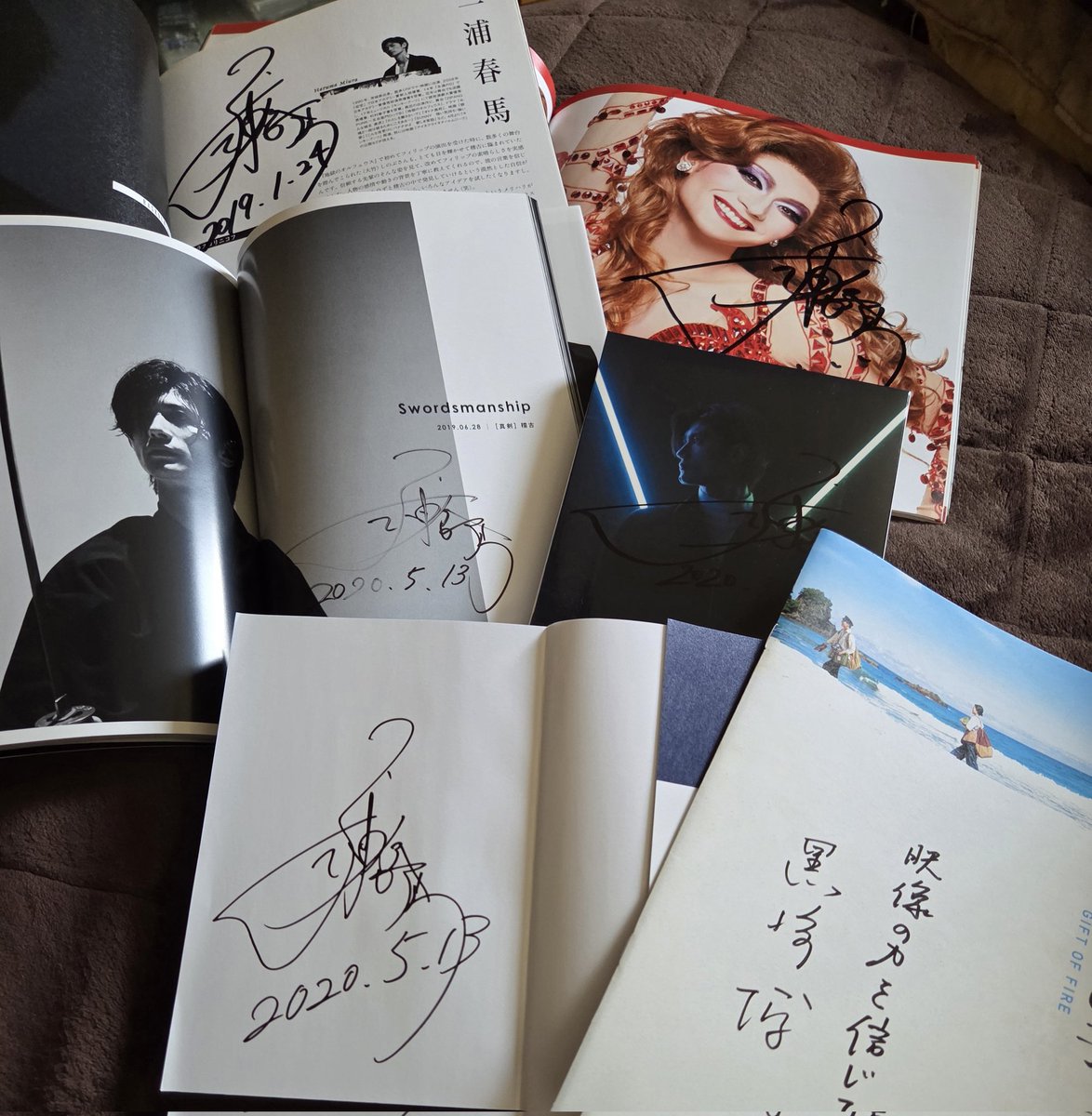 oJJE1dcyJhicZxA's tweet photo. もう七回忌か

早いもんだ https://t.co/PFL4qdlUzk