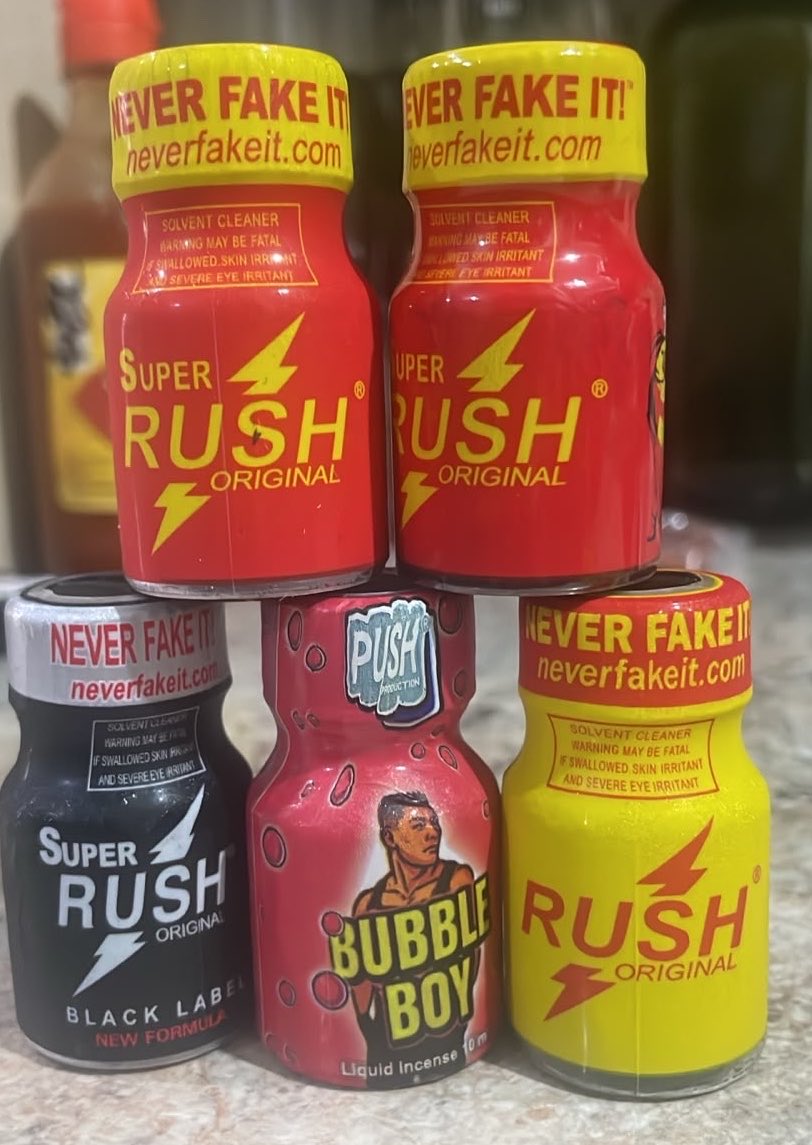 Jaicobb94's tweet photo. Quien va querer #veracruz #poppers #tejeria #cute https://t.co/5uFAwPyp6G