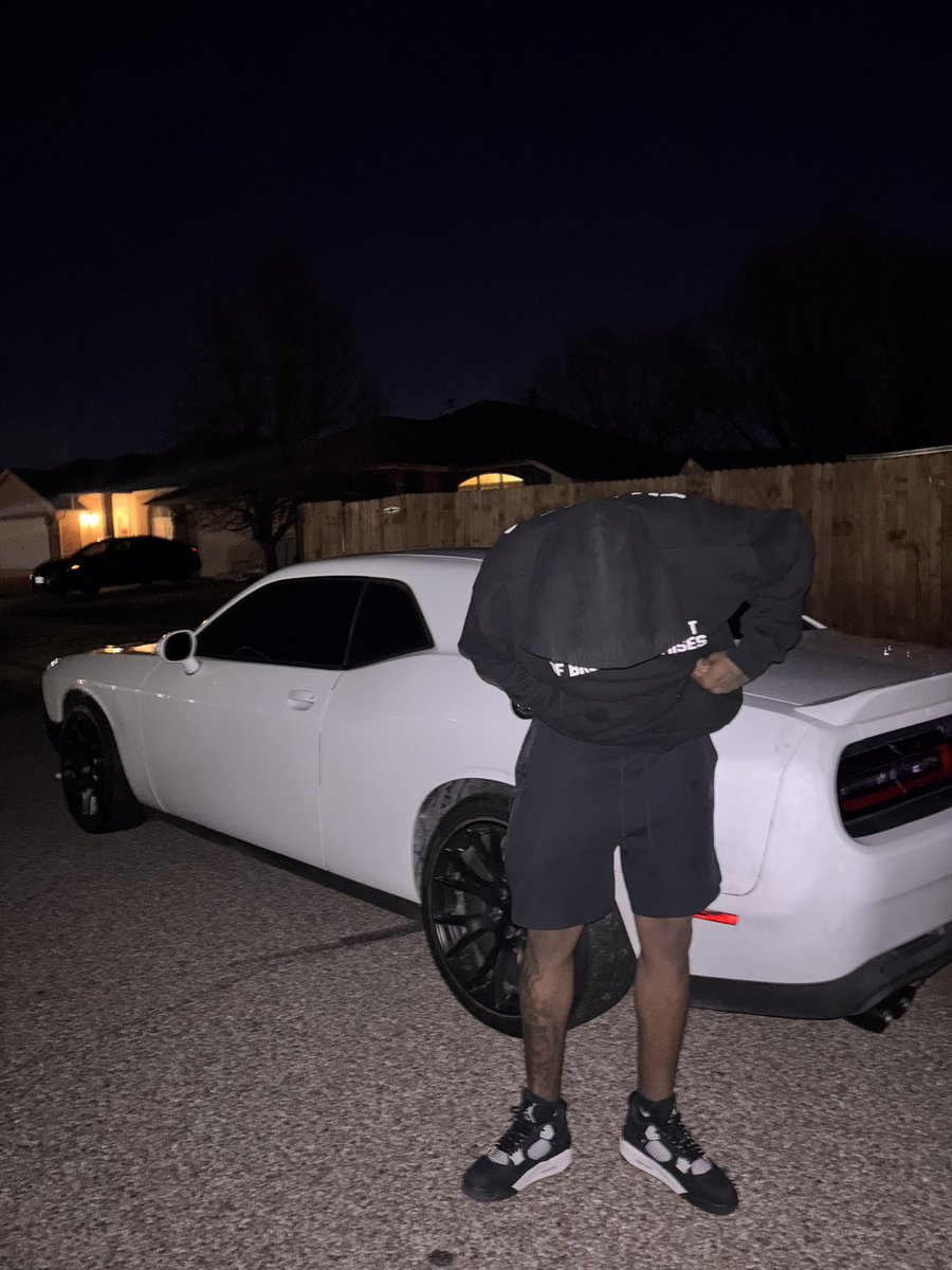 XazavierW's tweet photo. Listen to yourself if you want a million nobody can justify your game https://t.co/fpOSbtJyve