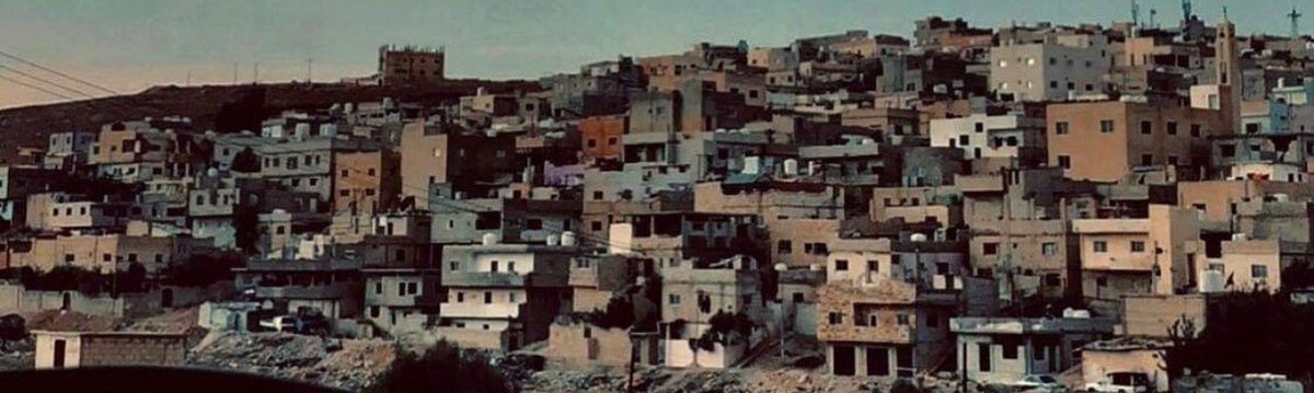 z_93s's tweet photo. الحنين الى الأشياء ؛القديمة والأيام
الماضية وكل من رحلو أمر فطري في
نفوسنا أمر موجع جداً لكنه محبب لنا https://t.co/RqCv1aXVrp