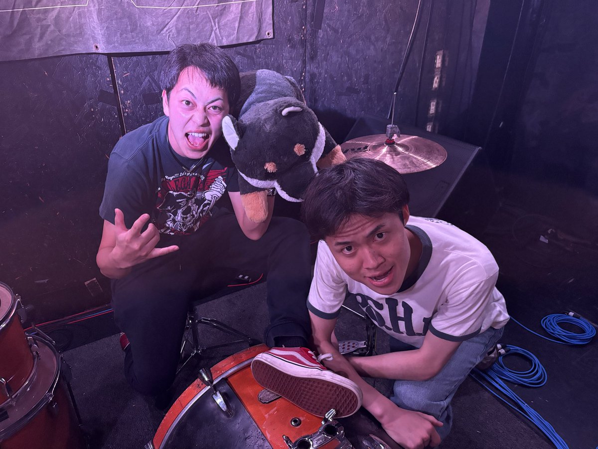 RADSEVEN7's tweet photo. 7/18

ミッドナイトセブン

ミッドナイ��シープ、UnGifted、Young Wolf’s Tears、DOLOCYの皆さん、ご出演ありがとうございました！ https://t.co/9t9oBpriTH