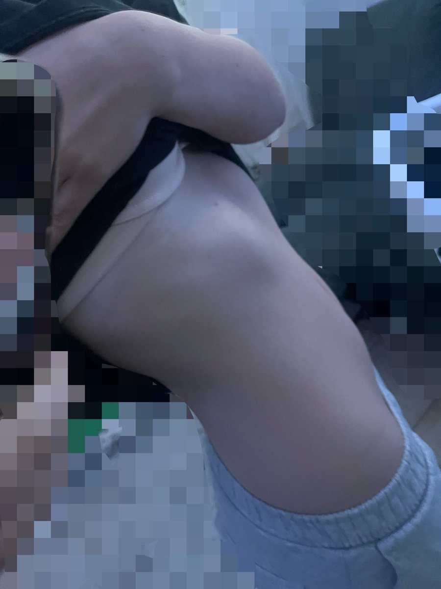 mari66330's tweet photo. Body check! what bmi do I look like? 
#bodycheck #edtwt https://t.co/gxpGwgbe21