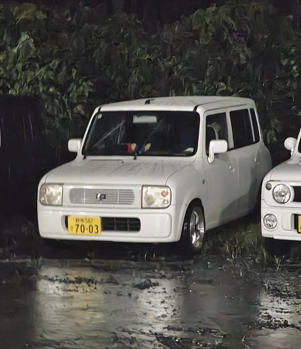 manafanic88's tweet photo. この子近いうちに12万で出します
he21s mt公認　na
車検来年８月　車税払済
オイル食いしてます。継ぎ足しながら乗ってました。

自動車部割、話早い割で10万にします。
フロントバネカット、リアダウンサス
ホイール転がし鉄チン https://t.co/uXX8AHfLCj