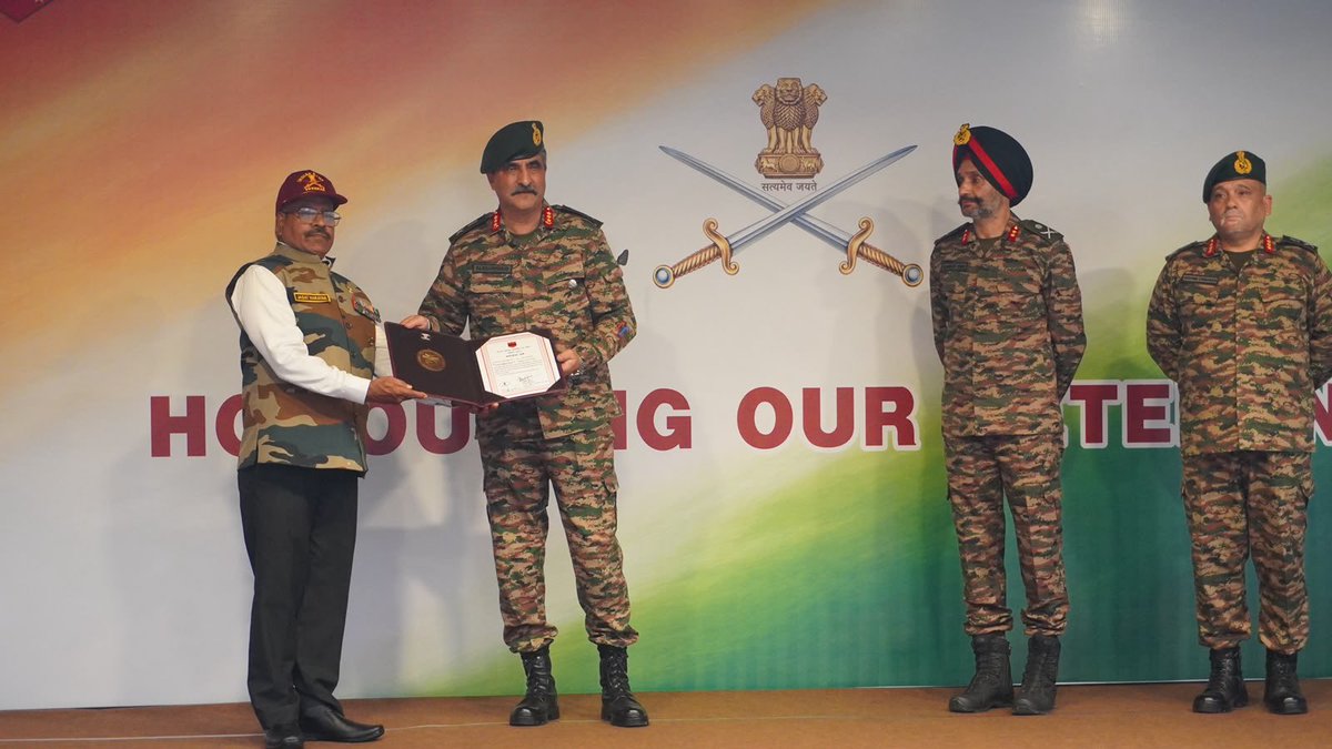 IaSouthern's tweet photo. #VeteranAchievers

Lt Gen Rajesh Pushkar, AVSM, VSM, #ArmyCommander, #SouthernCommand felicitated six distinguished #Veterans during a ceremony organised by #WhiteTigerDivision, recognising their exemplary contributions towards Veteran Welfare, Youth Empowerment, Community Development and #NationBuilding. 

Through their selfless service beyond the uniform, the awardees have enriched the lives of veterans, strengthened community outreach, promoted digital inclusion and inspired future generations..

Their continued service beyond the uniform reflects the enduring values and ethos of the #IndianArmy.

#WeCare
#SudarshanChakraCorps
@adgpi
@PRODefPune