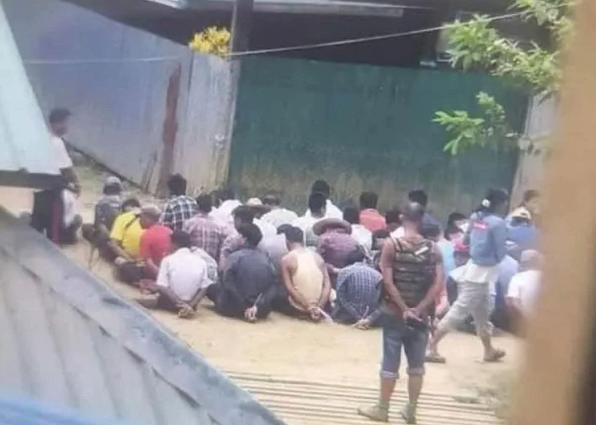zawmoethant71's tweet photo. The Vlg 's admr &amp; members of #USDP Party in #YaeleThaung Vlg, #MoNyo Twsp, W/#Bago Div have been detaining youths men for military service, forced them to be ransom for 20,000,000 kyats per each their release, &amp; 
https://t.co/nLL3VFyXYw
#2026Jul17Coup
#WhatsHappeningInMyanmar https://t.co/O94JC0Fdmo