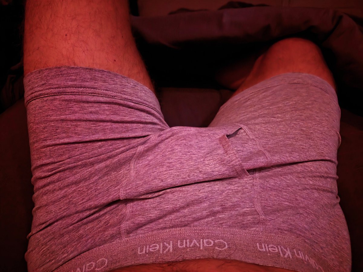 Iam_Bat_Dad's tweet photo. Bedtime 😴😴 https://t.co/GnFLk4gvux