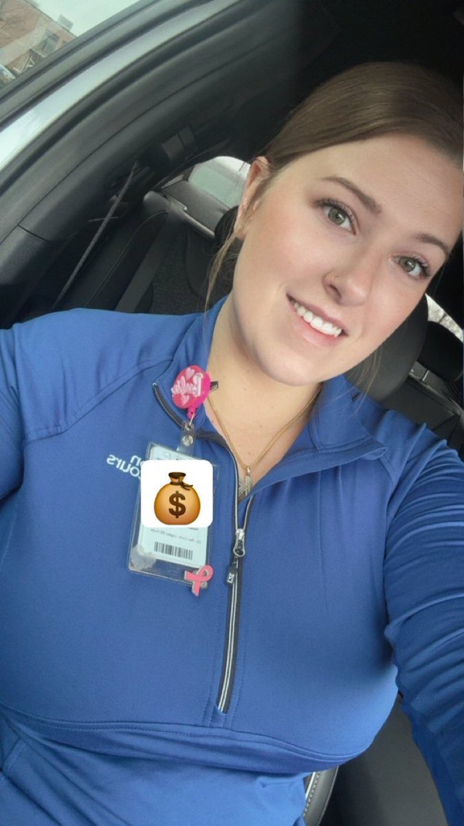 SarahSarahmwsn's tweet photo. Happy Friday Last Day Of Work 🫠🤑 https://t.co/PjCnW5ubWN