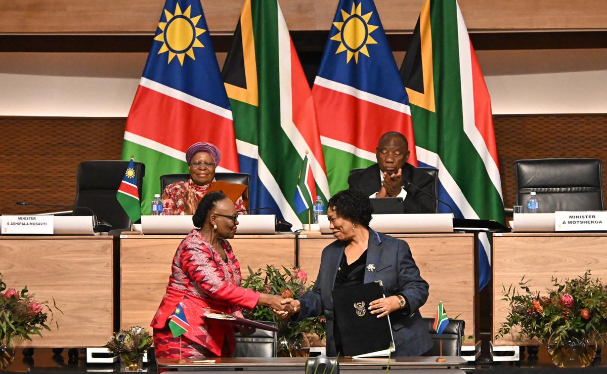 PresidencyZA's tweet photo. His Excellency President @CyrilRamaphosa and Her Excellency President Netumbo Nandi-Ndaitwah of the Republic of Namibia witness the signing of seven (7) bilateral agreements and instruments of cooperation between the Government of the Republic of South Africa and the Government of the Republic of Namibia during the Fourth Session of the South Africa-Namibia Binational Commission (BNC). 

The agreements strengthen cooperation across key sectors, including employment and labour, public administration, legal affairs, correctional services, aviation, business partnerships, and gender equality. By turning shared commitments into practical action, they will deepen economic cooperation, create opportunities for investment and jobs, and improve the lives of the people of South Africa and Namibia.