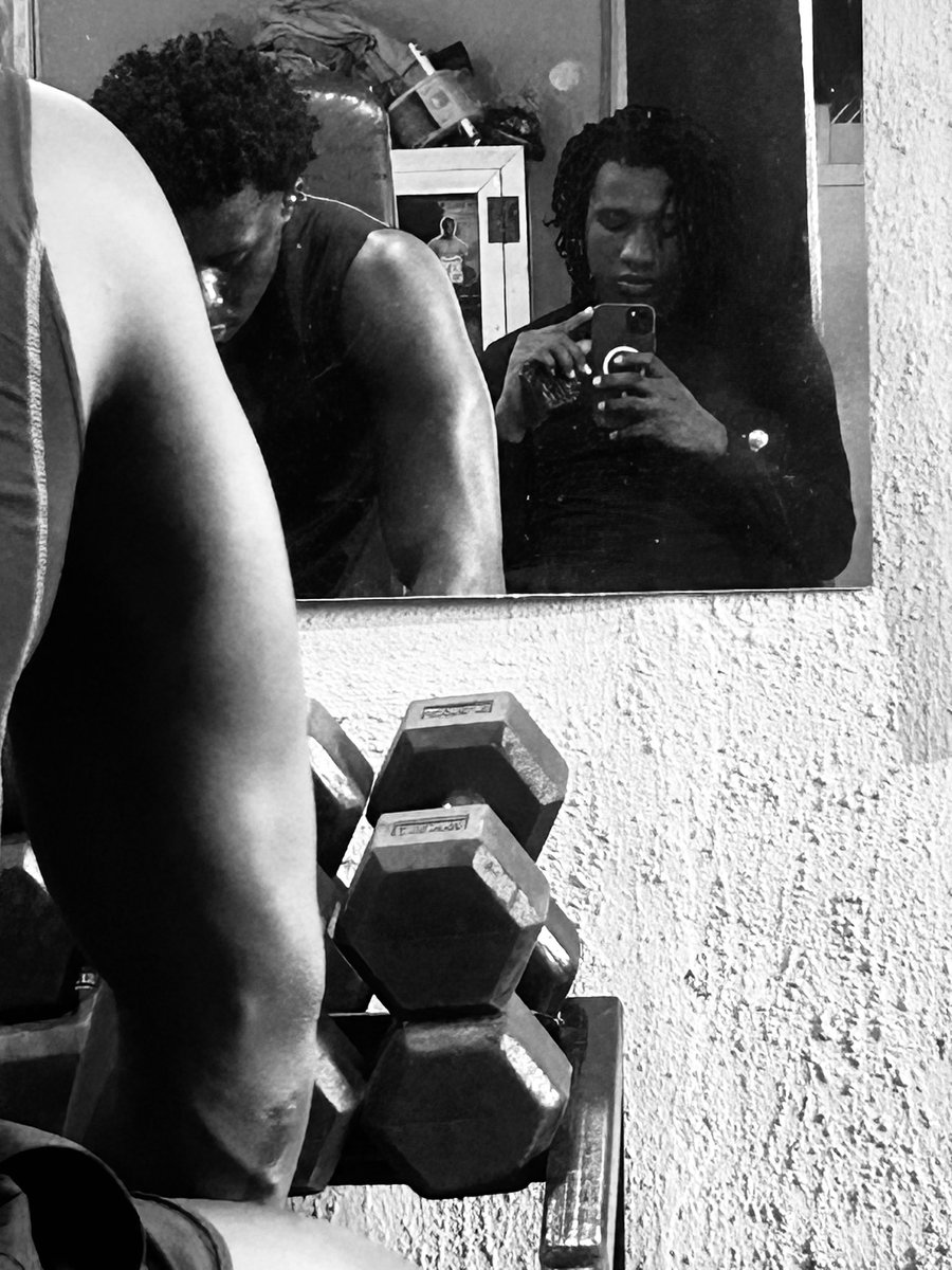 mrakakam's tweet photo. 🏋️ https://t.co/3XP9IHAmrP