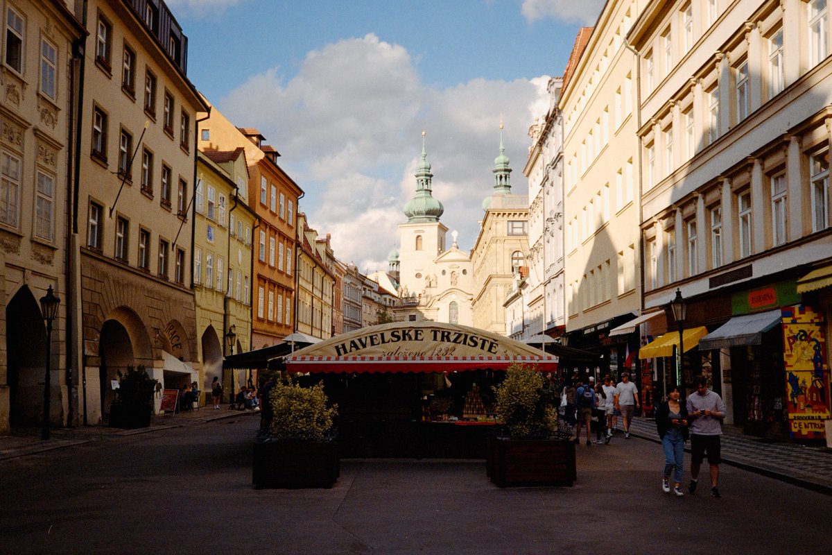 michaelboegl's tweet photo. European cities on 35mm film 🎞️ https://t.co/NKoTN4f8QL