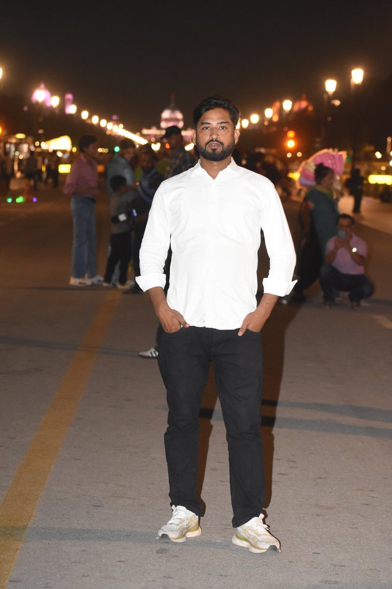Junaid20395's tweet photo. Delhi 📍 https://t.co/fNJSDaWyMU