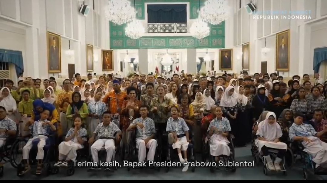 lodomup22's tweet photo. Sebanyak 164 Siswa Institusi Disabilitas Indonesia (INDISI). 
Keterbatasan Fisik Tidak Menyurutkan Senyum dan Mimpi Besar Mereka

@YandriSusanto
@KemensetnegRI

#KementerianDesaPDT
#BPSDMKementerianDesaPDT
#BangunDesaBangunIndonesia https://t.co/IRf0dnjlmX