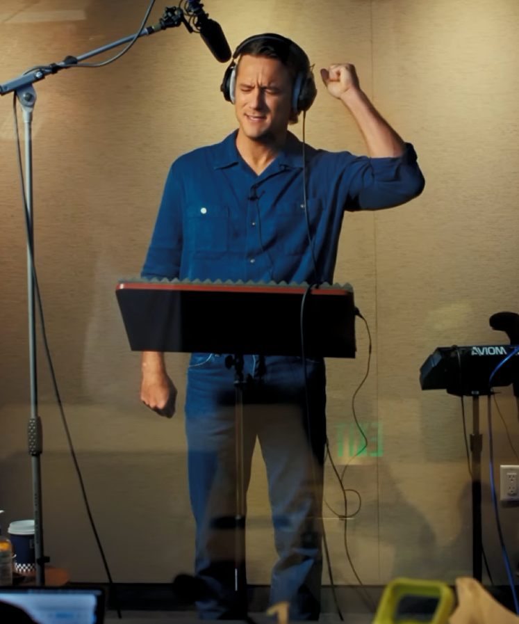moontriangles's tweet photo. ok this is kinda out of the left field. but a FPS game Battlefield 6 new season will featured a voice over from TGM cast! right now we get to see Miles Teller, Lewis Pullman &amp; Charles Parnell.
I'm not sure if others cast will be included but maybe?? 🤞 https://t.co/uC1GdbWgj5