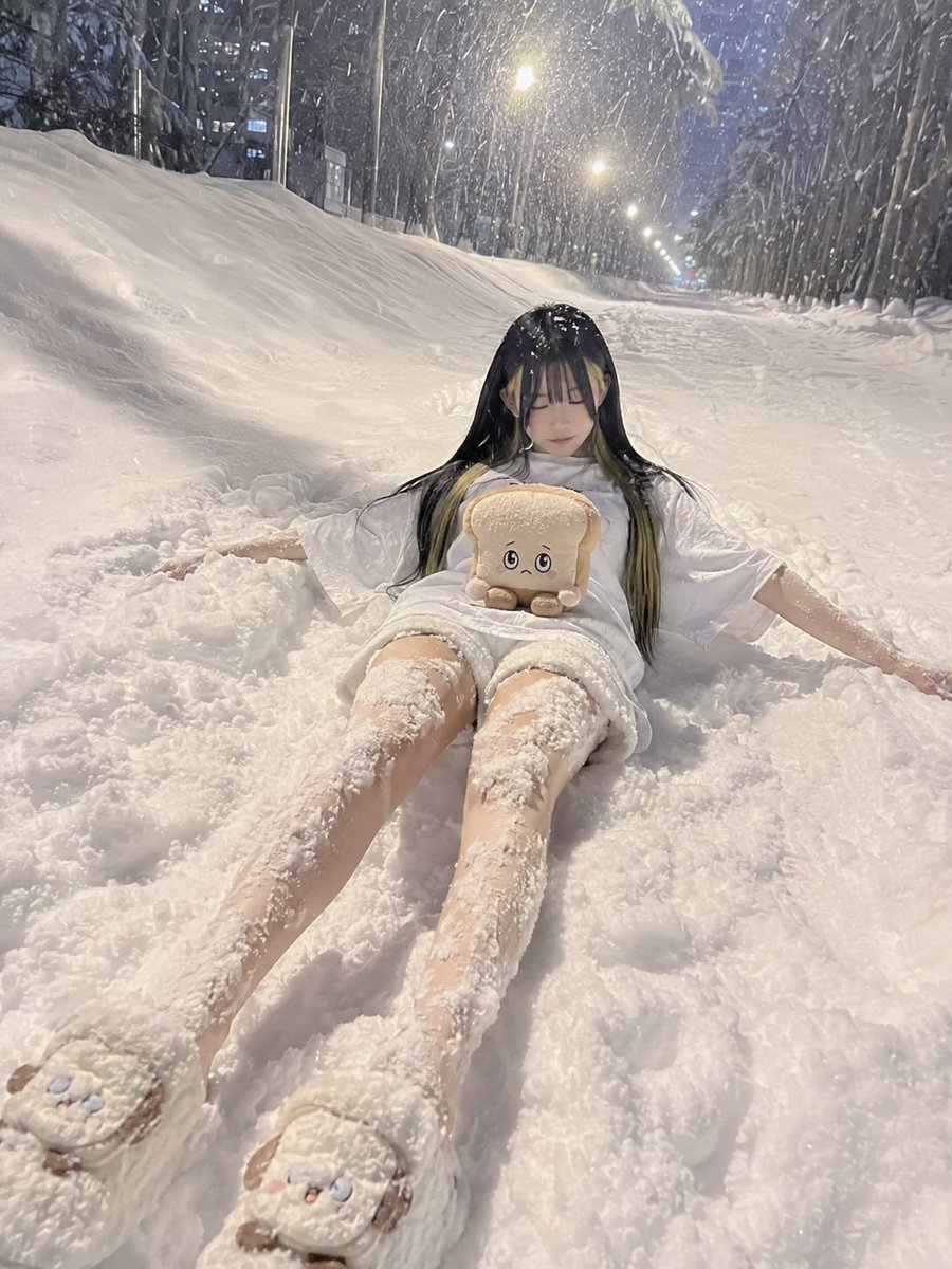 しょくぱん tweet media