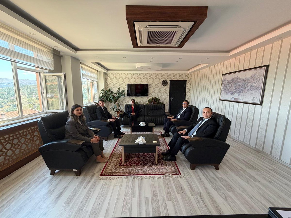 sarivelilerk's tweet photo. Cumhuriyet Savcılarımız ve Hâkimlerimizden Sayın Kaymakamımız Mustafa KATRAN’A nezaket ziyareti. https://t.co/iYqh1wGrR8