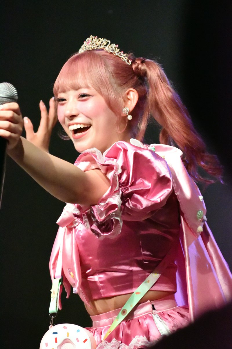 suchan_0123's tweet photo. 2026-07-12(日) BUZZ music LABO Shinjyuku
Ap date vol.12 桜木 姫奈Birthday Event
「お菓子の国の桃色シンデレラ」

桜木姫奈(@aproof_himena)さん
その②
#Aproof
#桜木姫奈
#ぴぃなとはっぴぃな世界
#ライブ撮影 https://t.co/VM13IeRRrd