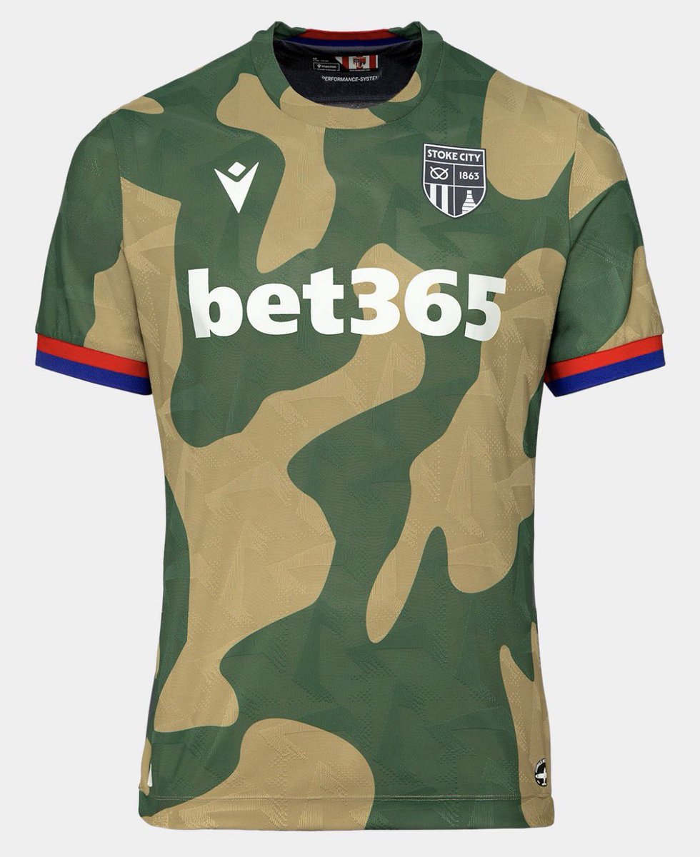 StokeNAF's tweet photo. Stoke City 26/27 away shirt 
Thoughts ⬇️

🔴⚪️🔴⚪️ https://t.co/oy0xNSF6jL