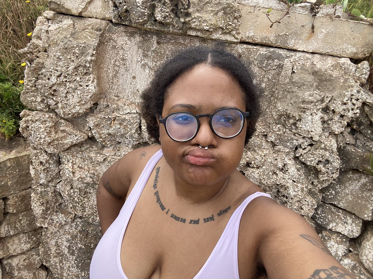 or_nor_cleour's tweet photo. Aww, caught you staring again 😇 This cute face is dangerous for your wallet, huh? Send €40 right now or I’ll make that little heart race even harder, loser.

Findom paypig cashcow moneyslave whalesub finsub findomlisboa findompt wallet https://t.co/rbDlkUyjfh