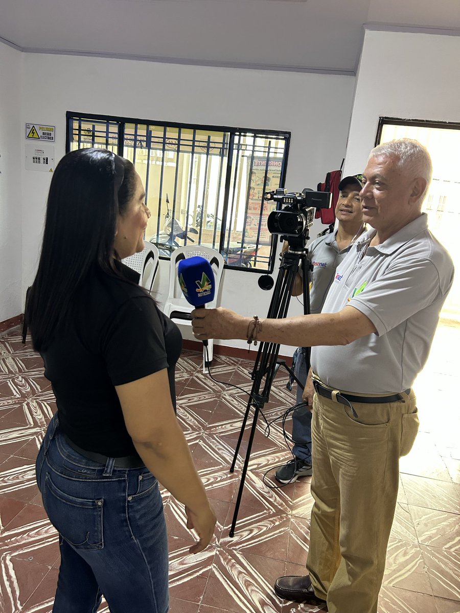 fund_FUNDAR's tweet photo. Queremos expresar nuestro más sincero agradecimiento a Canal 1 de Asonet y San TV por brindarnos el espacio para participar en la divulgación del programa Hogares Sustitutos en la ciudad de Garzón. https://t.co/Om9eyxRZNT