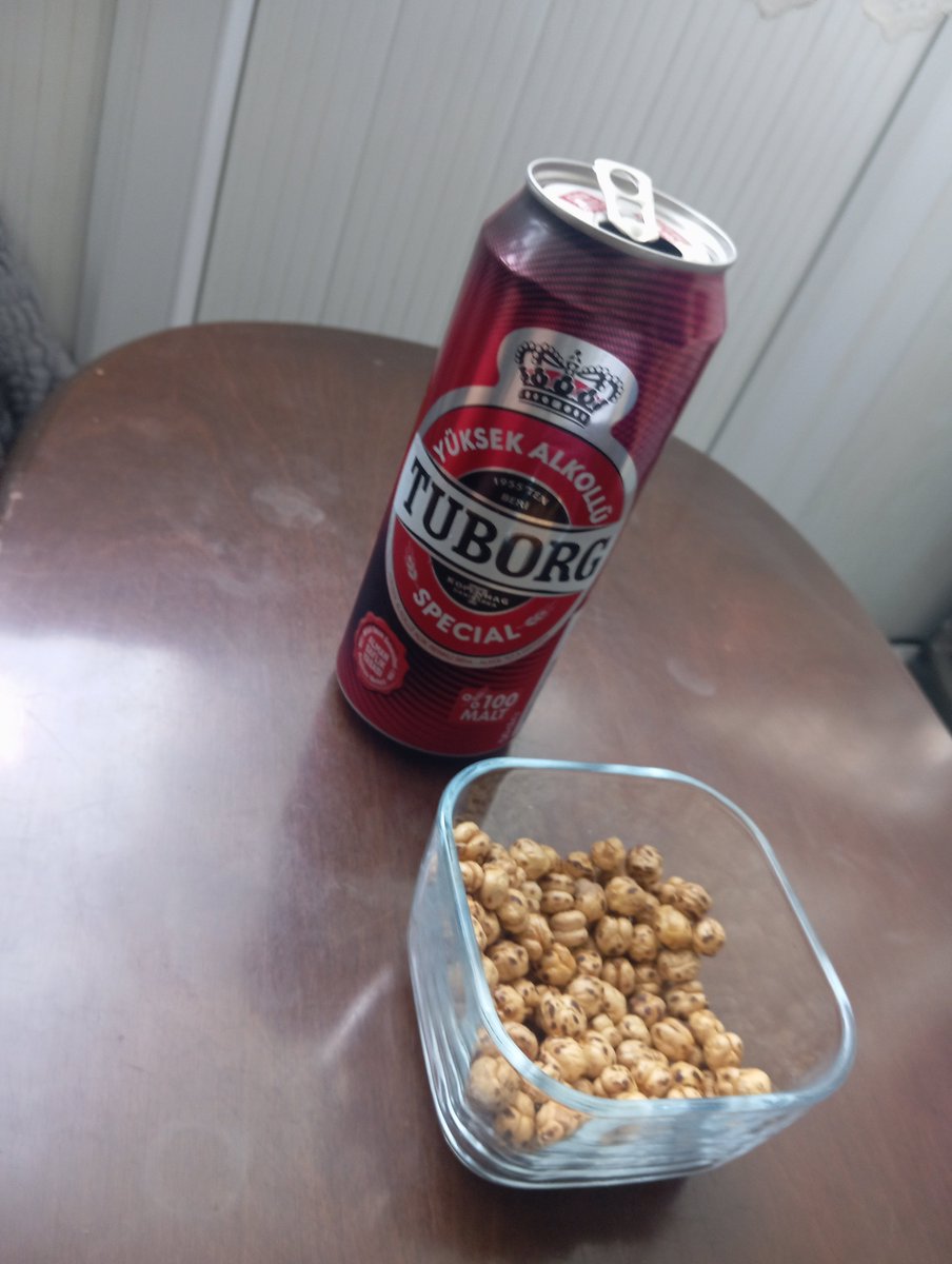 bora_borra's tweet photo. @_sonbiisigara Kırmızı Tuborg https://t.co/cBfWVR83NO