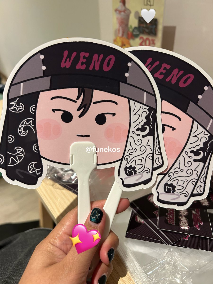 funekoz's tweet photo. Freebies sneak peek 👀 

#andTEAM #BLAZETHEWAY_BANGKOK https://t.co/gyjQ5zbdN1