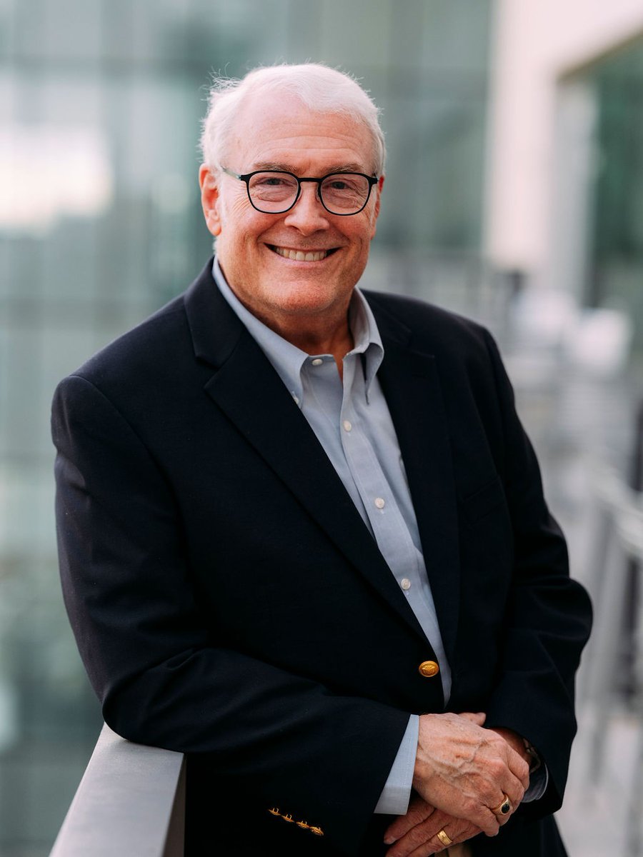 UTDJonsson's tweet photo. Congratulations to Kris Fitzgerald on being named a Tech Titans Community Hero Award finalist! 

As president of the Jonsson School Executive Council, his leadership and support continue to make a lasting impact. We’re proud to celebrate this well-deserved recognition. https://t.co/7vmLCJJV35
