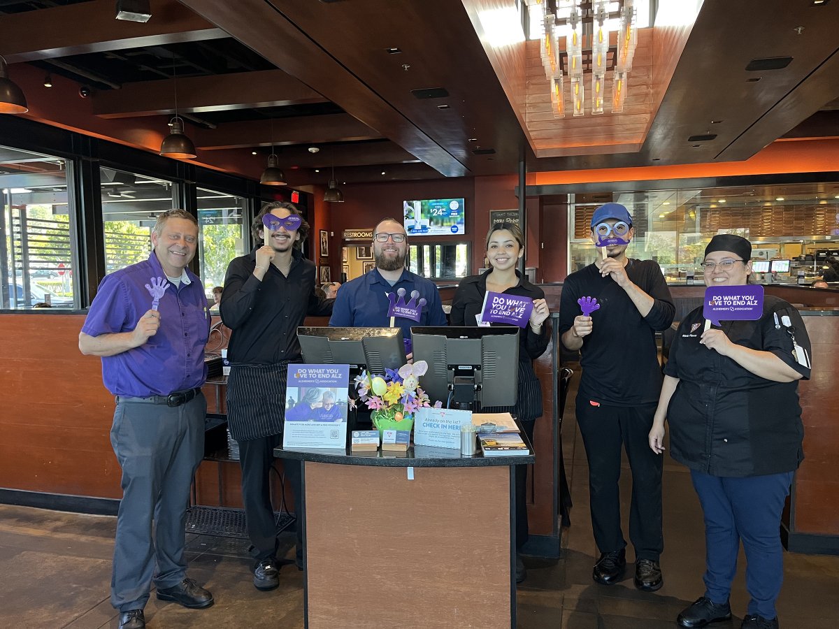 YoungNationALZ's tweet photo. Make a minimum $1 donation to the Alzheimer's Association when you dine in or get take out from @bjsrestaurants during June, and you’ll receive a coupon for a FREE Pizookie® on your next visit. Help make a difference! https://t.co/VqVphumkeY #DoWhatYouLove #ENDALZ https://t.co/0RXKpjhkFC