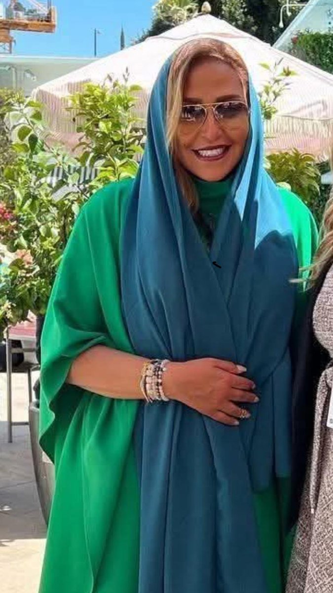 ojg65's tweet photo. سؤال..؟

ماهي اكبر نعمه انعم الله بها عليك.؟.؟ 🤔♥ https://t.co/5JtNyXvRGr