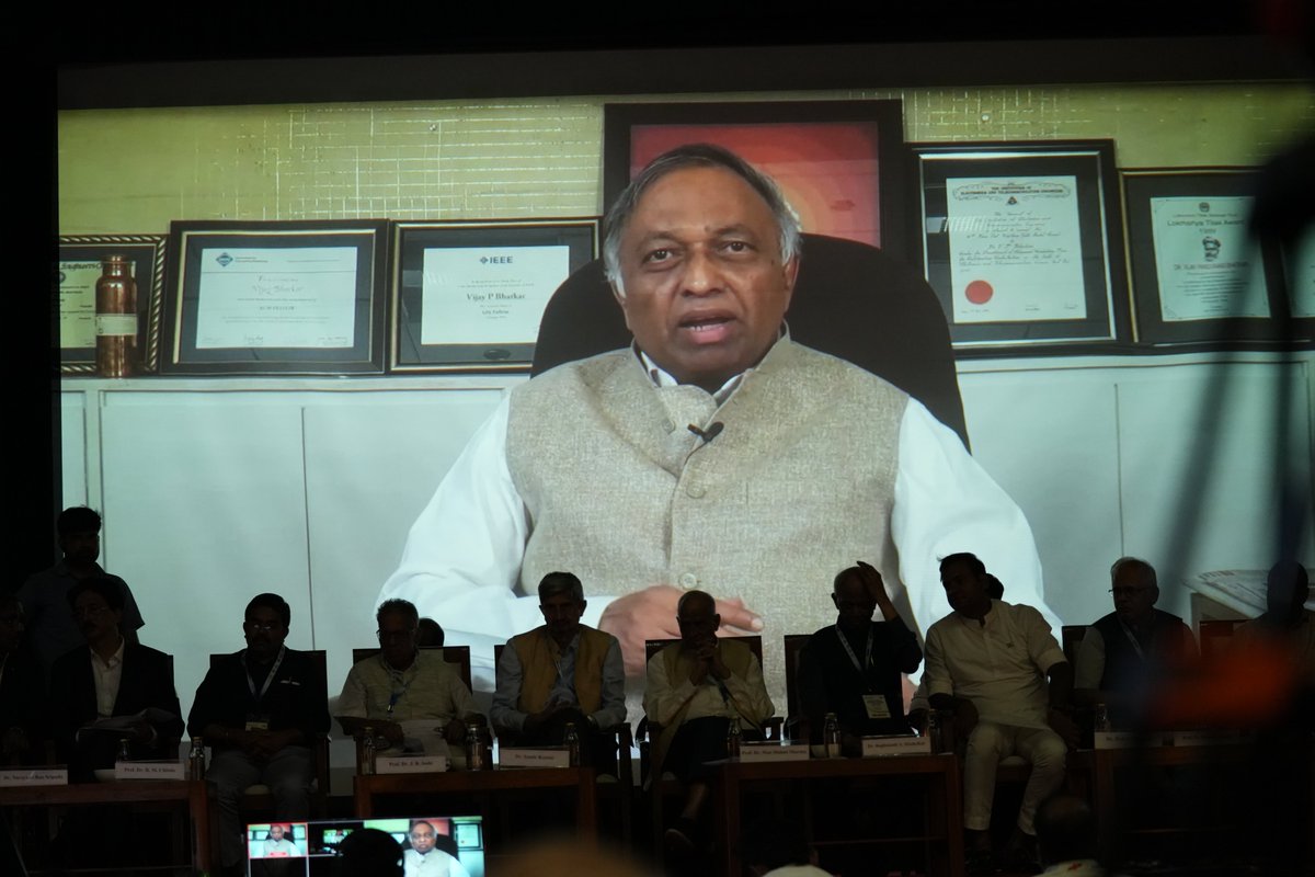 MITWPUOfficial's tweet photo. #NSRTC2026 inaugurated at WPU Pune—bringing together India’s leading scientific minds to discuss and shape a Viksit Bharat @ 2047.

#WPUPune #NSRTC #ViksitBharat https://t.co/lSEkdLxMoA