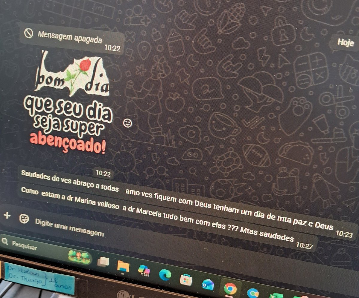 arwminla's tweet photo. "meu trabalho ta me matando" e meu trabalho é tipo https://t.co/TI9z6Y1xWz