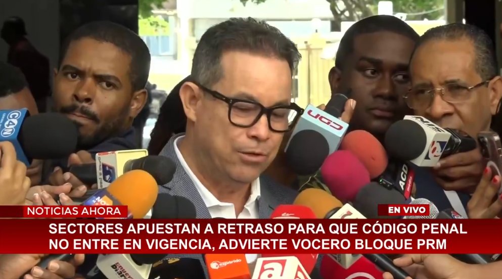 cdn37's tweet photo. #NoticiasAhora.- El retraso en el estudio de las propuestas de modificación al nuevo Código Penal comienza a generar incertidumbre entre legisladores que difieren sobre el ritmo que llevan los trabajos.
Puede verlo en vivo aquí: https://t.co/45UjwPZXm2
#CDN37 #CanaldeNoticias #CDN