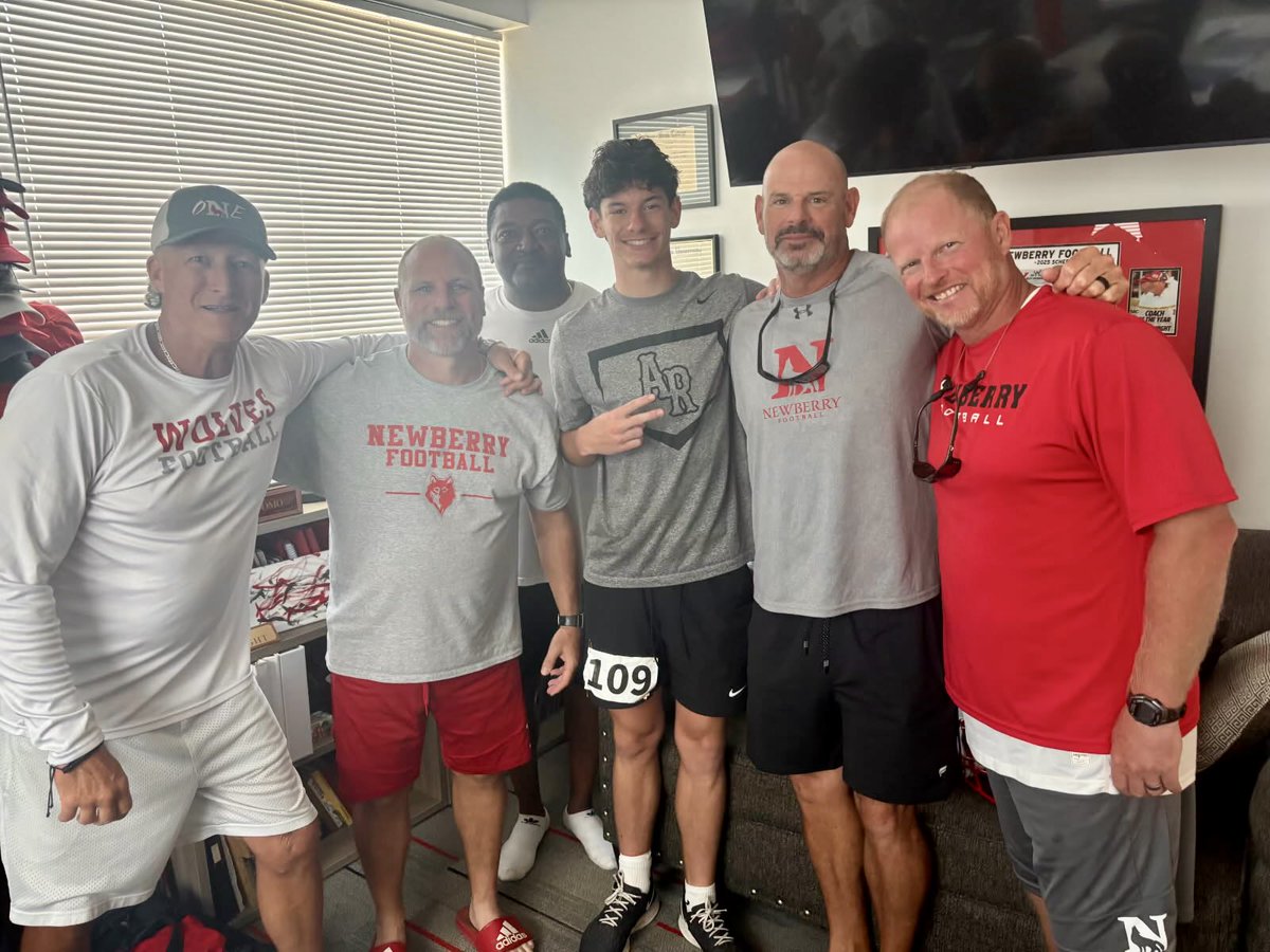 Jagger_Spivey's tweet photo. Received my first offer from @Newberry_FB after competing at their camp this week! Extremely grateful and blessed for the opportunity!#WEAREONE @TatejCoach @Coach_HSpivey @CoachKnightNC @CoachCWatson19 @coachjjones42 @PrepRedzoneSC @PRecruiting7 https://t.co/VxrFC6CfTy