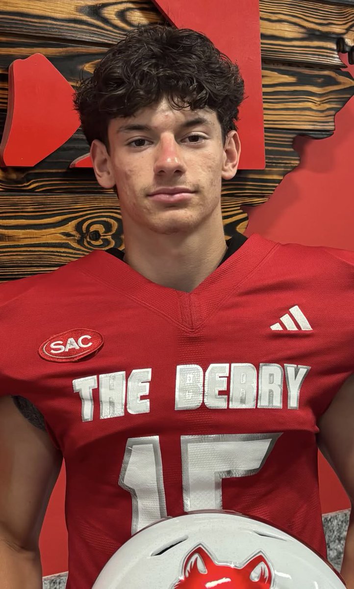 Jagger_Spivey's tweet photo. Received my first offer from @Newberry_FB after competing at their camp this week! Extremely grateful and blessed for the opportunity!#WEAREONE @TatejCoach @Coach_HSpivey @CoachKnightNC @CoachCWatson19 @coachjjones42 @PrepRedzoneSC @PRecruiting7 https://t.co/VxrFC6CfTy