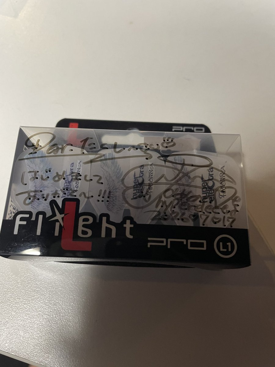 TAXInoDARTS's tweet photo. 土屋天乃プロプレイヤーデーhttps://t.co/F67hW33BpM
お酒8杯飲んでも酔えず、直視出来ませんでした😂
練習はそこそこ良かったですが、対戦お願いするとクソダーツしてしまう😭

帰りは本八幡から千葉行で寝て津田沼まで戻って来てしまい終電無くなり帰れなくなる始末😇
朝までどうしようかしら、、 https://t.co/cXFQL53umq