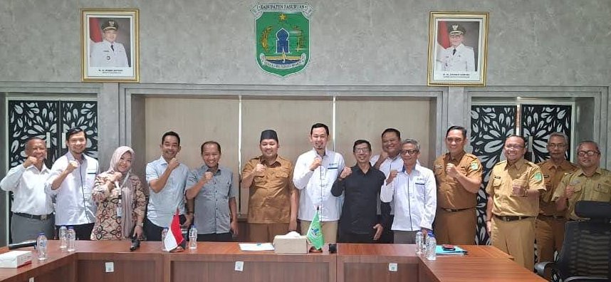 amdatara's tweet photo. Diskusi Pajak Air Tanah di Jawa Tengah dan Pasuruan menjadi ruang bagi AMDATARA menyampaikan harapan agar kebijakan dijalankan secara proporsional. Kami mendukung optimalisasi PAD, namun regulasi harus tetap transparan, stabil, dan tidak memberatkan industri 📈

Sebagai mitra strategis pemerintah, AMDATARA ingin
memastikan kebijakan berjalan seimbang: mendukung pembangunan, menjaga lingkungan, dan tetap memberi ruang bagi industri air minum dalam kemasan untuk tumbuh serta berinovasi. Dengan regulasi yang tepat, dunia usaha dapat terus berkontribusi bagi masyarakat sekaligus mendukung agenda pembangunan berkelanjutan 🇮🇩

#AMDATARA #pajakairtanah #IndustriAirMinum #AMDK