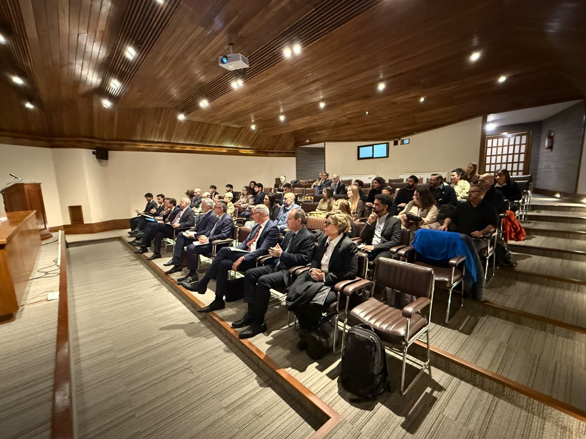 EqualRightsC's tweet photo. Reflexionar sobre las experiencias pasadas y construir una agenda común para la sostenibilidad es clave para fortalecer los mecanismos de cooperación como la ERC.

Lea más al respecto en el comunicado publicado en nuestro sitio web: https://t.co/dtUsBImFTI https://t.co/09ATUYZ7k9