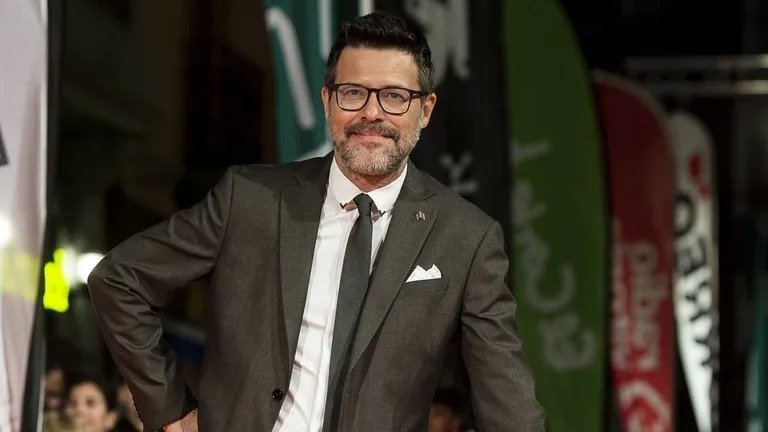 RobertoVaquero_'s tweet photo. Detienen a Quequé por incumplir su condena por intromisión ilegítima en el honor de Alfonso Rojo. 

Si te dedicas a difamar, después tienes que atenerte a las consecuencias. Es muy "demócrata" para todo, salvo para acatar una sentencia. https://t.co/5hL0Vzv88a