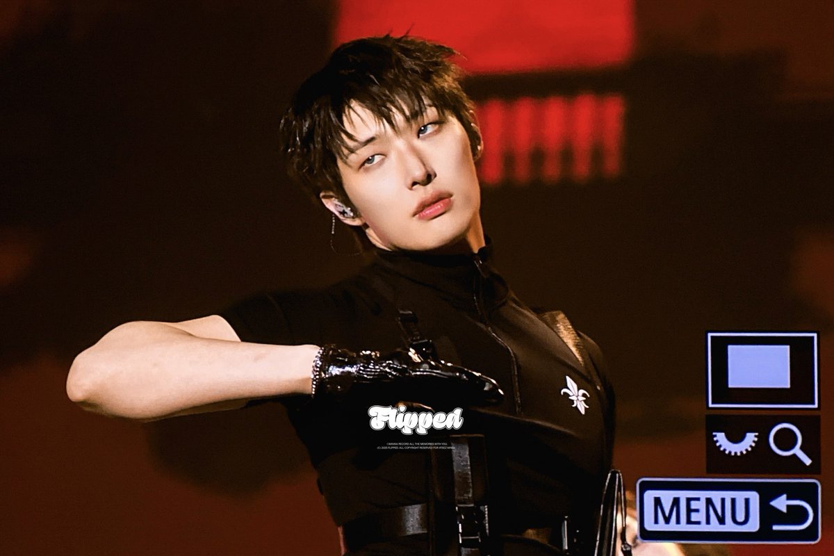 flipped0809's tweet photo. 260717 #ATEEZ #에이티즈 #MINGI #민기 
#송민기 #널설레게해줄게 https://t.co/DPfcsibJuv