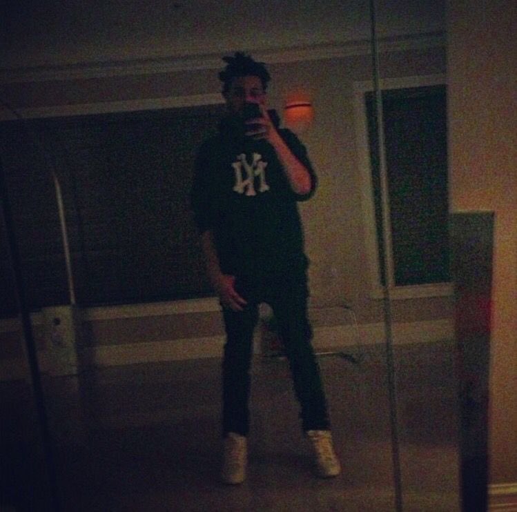 Mirrorbel tweet media