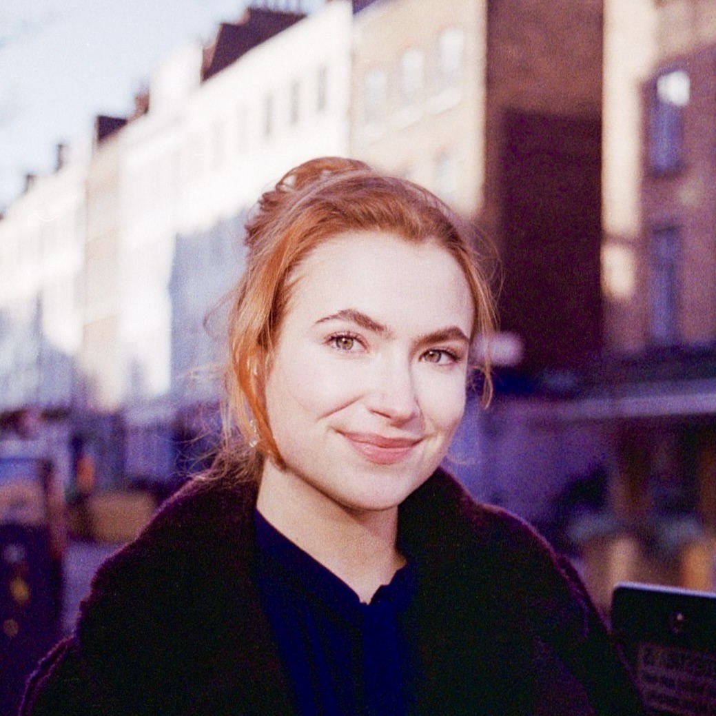 IAmInPrint's tweet photo. Daisy Chandley from PFD is available for an #Agent121 on 13 Aug. Daisy loves sharp, original novels across the literary to upmarket spectrum; romance, whether contemporary, paranormal, horroromance, or grounded #romantasy; and clever mysteries. Book: https://t.co/PgJUR3ECqo https://t.co/XOGDtAXm0M