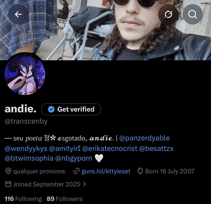andie. tweet media