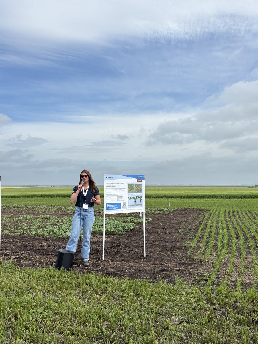 syngentacanada's tweet photo. #FieldTourFriday

📍Second stop on our virtual field tour - Research Authorization Field Tour in Okotoks, AB

Shout out if you joined us on the tour and share or tag us in your photos 📸 https://t.co/wyfhBVf0cH