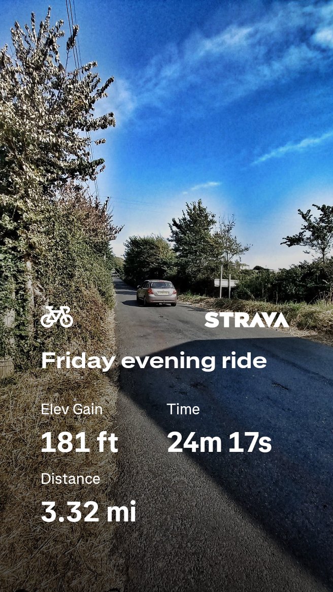 Dev0nRider's tweet photo. Friday evening ride  https://t.co/pQJxA4vcT2 https://t.co/pl9kV78cxM